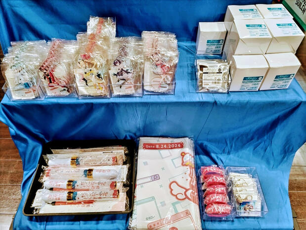 picture of the merch stand in front of 1000CLUB where the 1st live was held