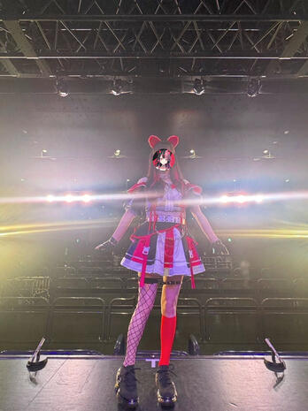 Yuno on stage at the 1st Live