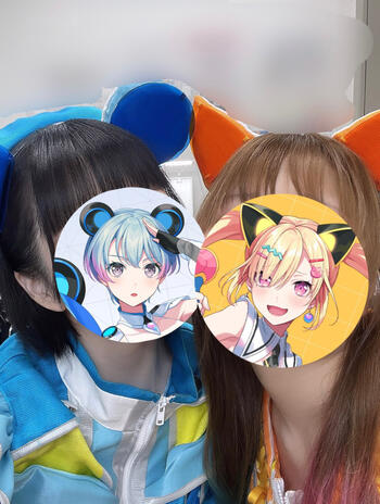 selfie Arale and Ritsu took in their 1st Live stage costumes