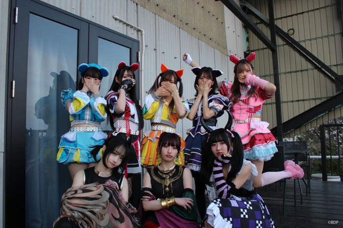 Yumemita with Shin-Shinjuku GR School